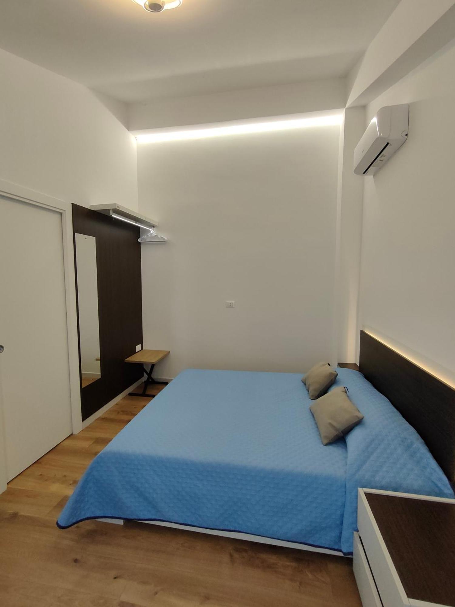 Dh Studio Apartments Кастелламмаре-дель-Голфо Экстерьер фото